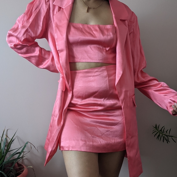Fame &amp; Partners Free People Silk three piece suit